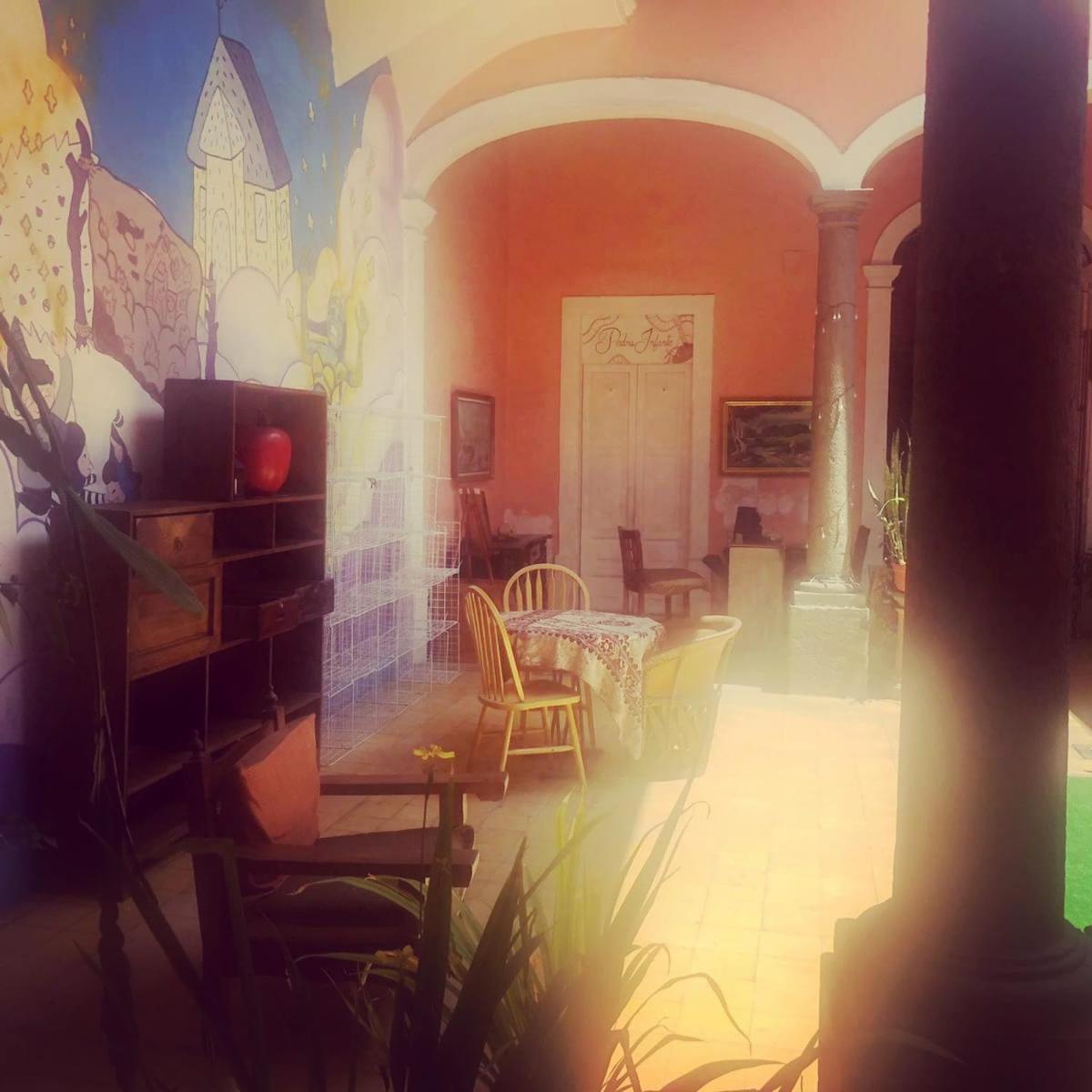 فندق Maska Mansion Gdl, Hosting And Yoga غوادالاجارا المظهر الخارجي الصورة