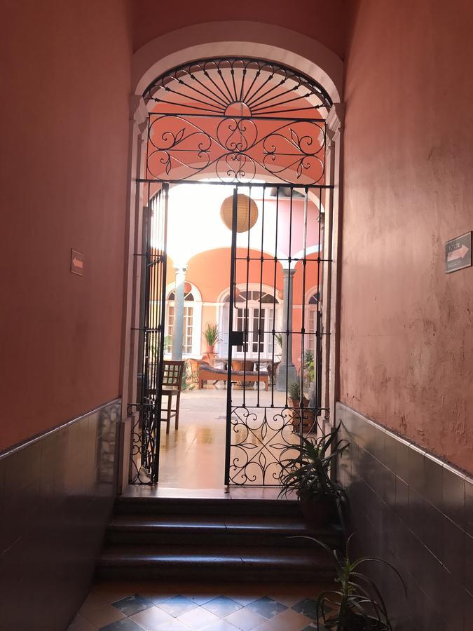 فندق Maska Mansion Gdl, Hosting And Yoga غوادالاجارا المظهر الخارجي الصورة